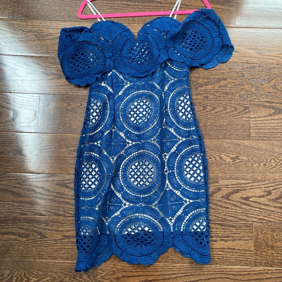 Lulu’s Bellissimo Navy Blue Lace Off-the-Shoulder Bodycon Dress Size Medium - Picture 10 of 10